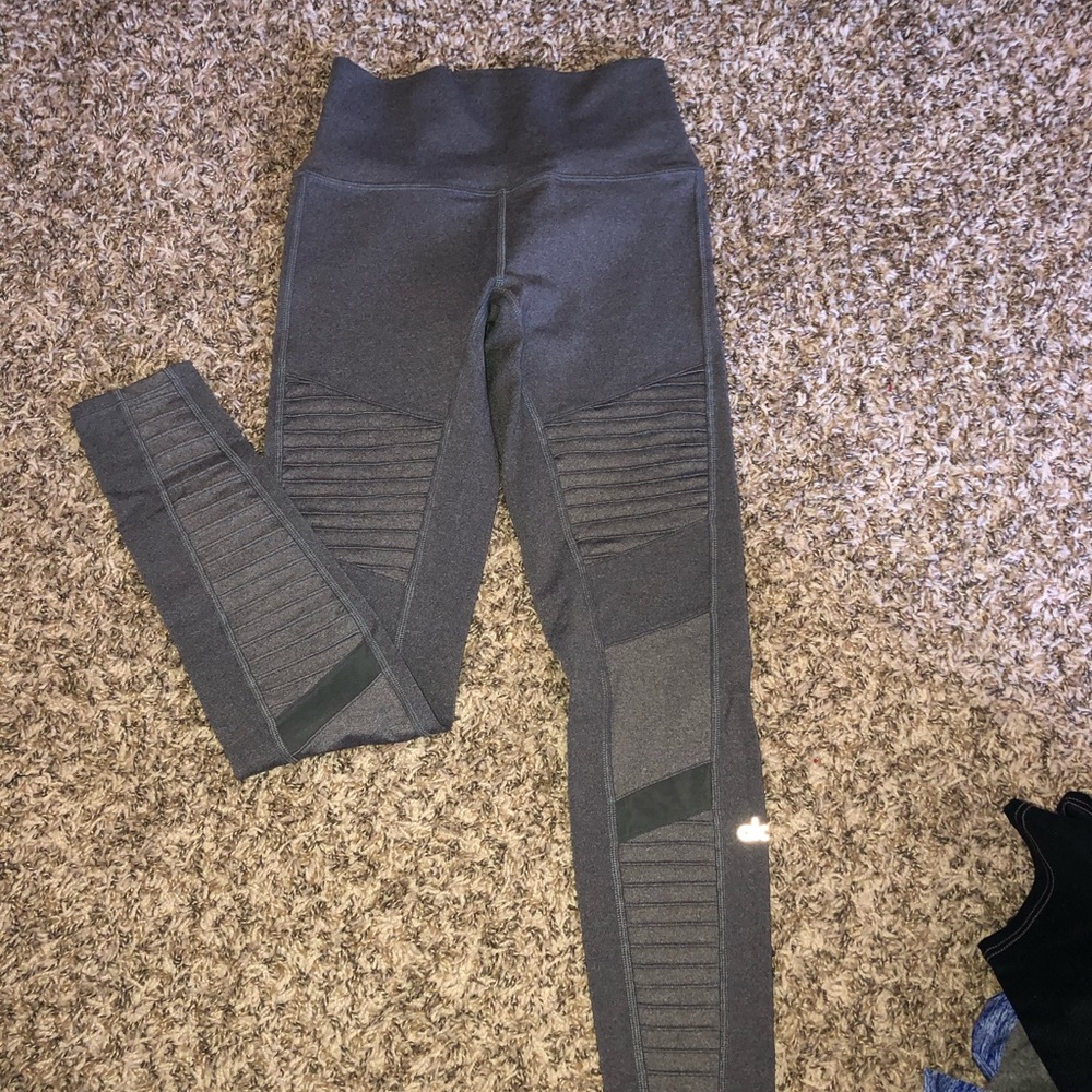 Alo Motto Legging